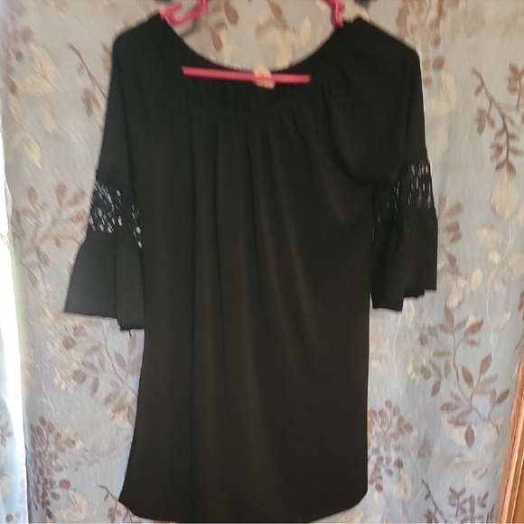 xuafulin Tops - Elegant Black Women's Top